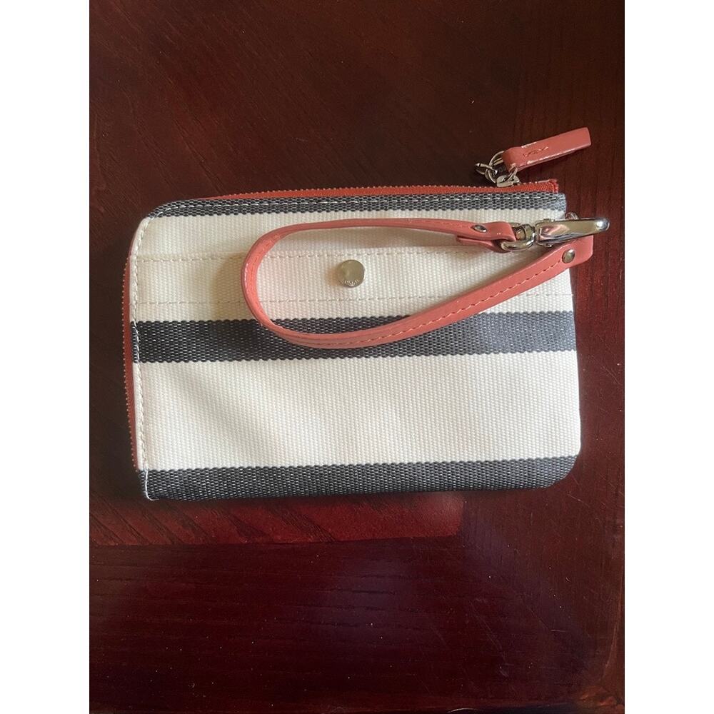 Fossil Wristlet